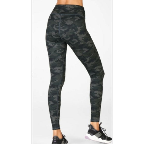 Fabletics Charcoal Camo Mid Rise Powerhold Legging - Picture 2 of 3